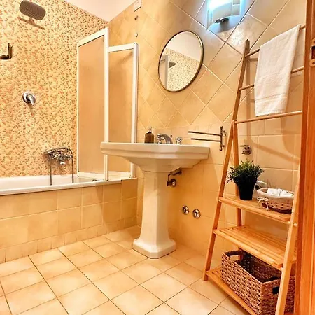 Vittory House Apartment *